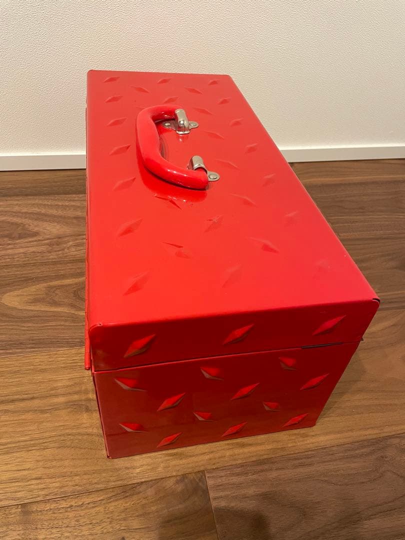 シュプリーム　ツールボックス