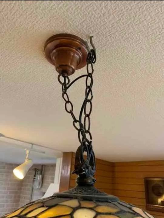 ステンドグラス　天井照明　照明　シェード　花柄　札幌　シーリングライト