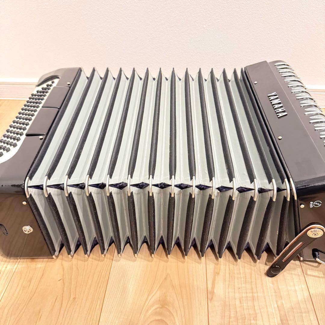 【廃盤】　YAMAHA YA-80 アコーディオン　独奏高級モデル　ヤマハ