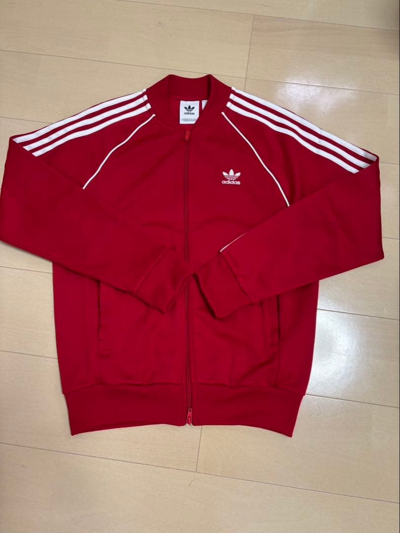 アディダスオリジナルス　上下セットアップ