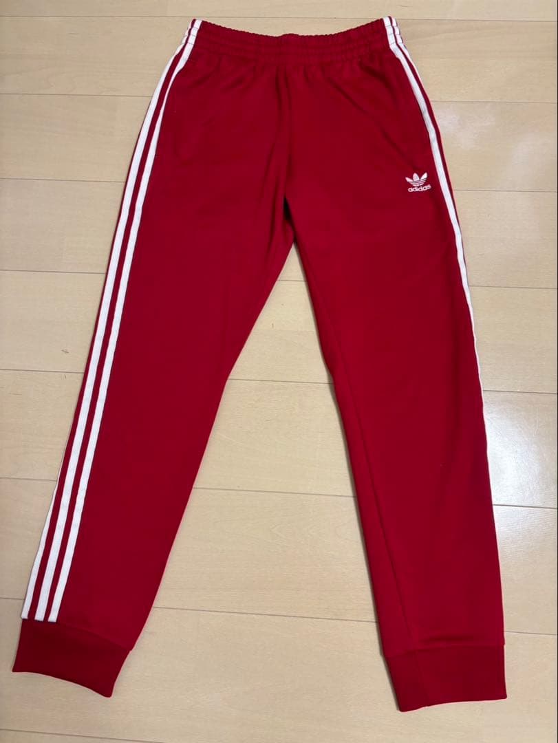 アディダスオリジナルス　上下セットアップ