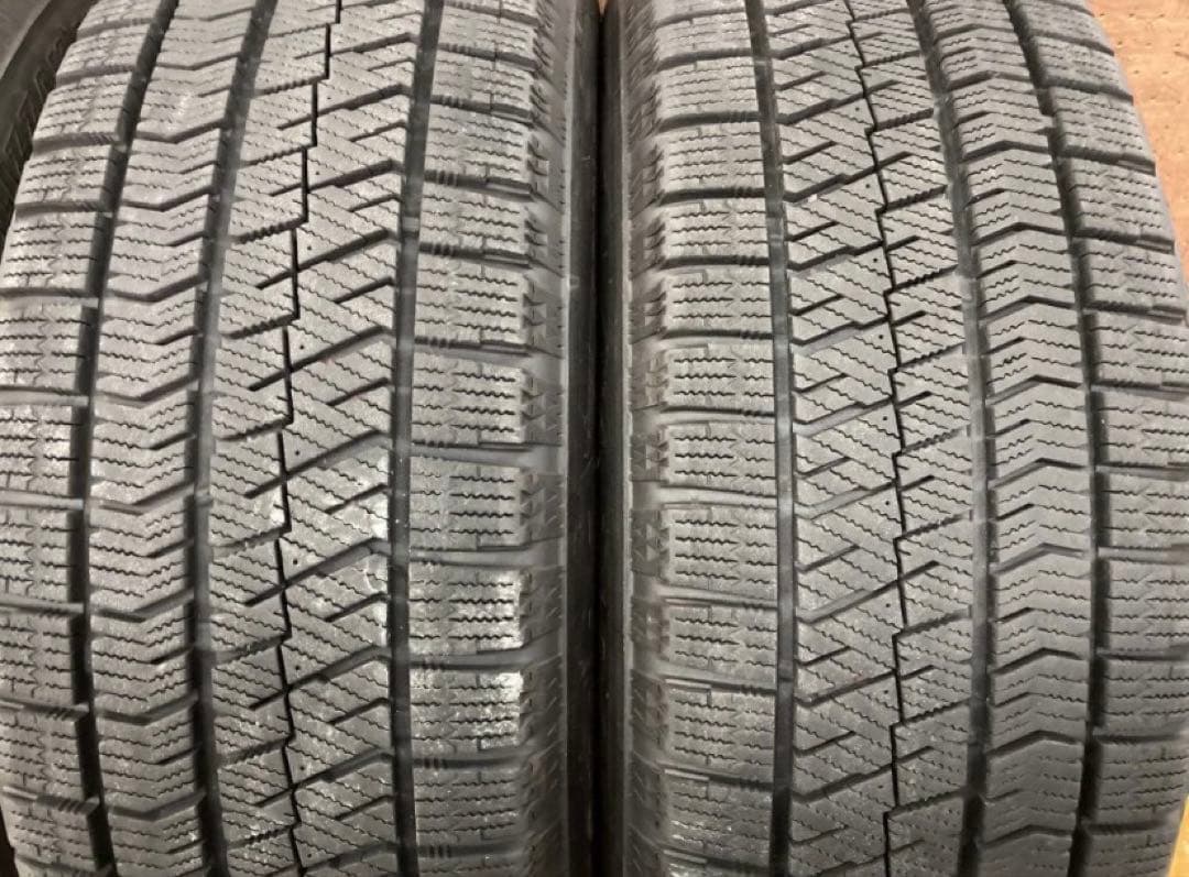 ブリヂストンスタッドレスタイヤ17インチホイールセット