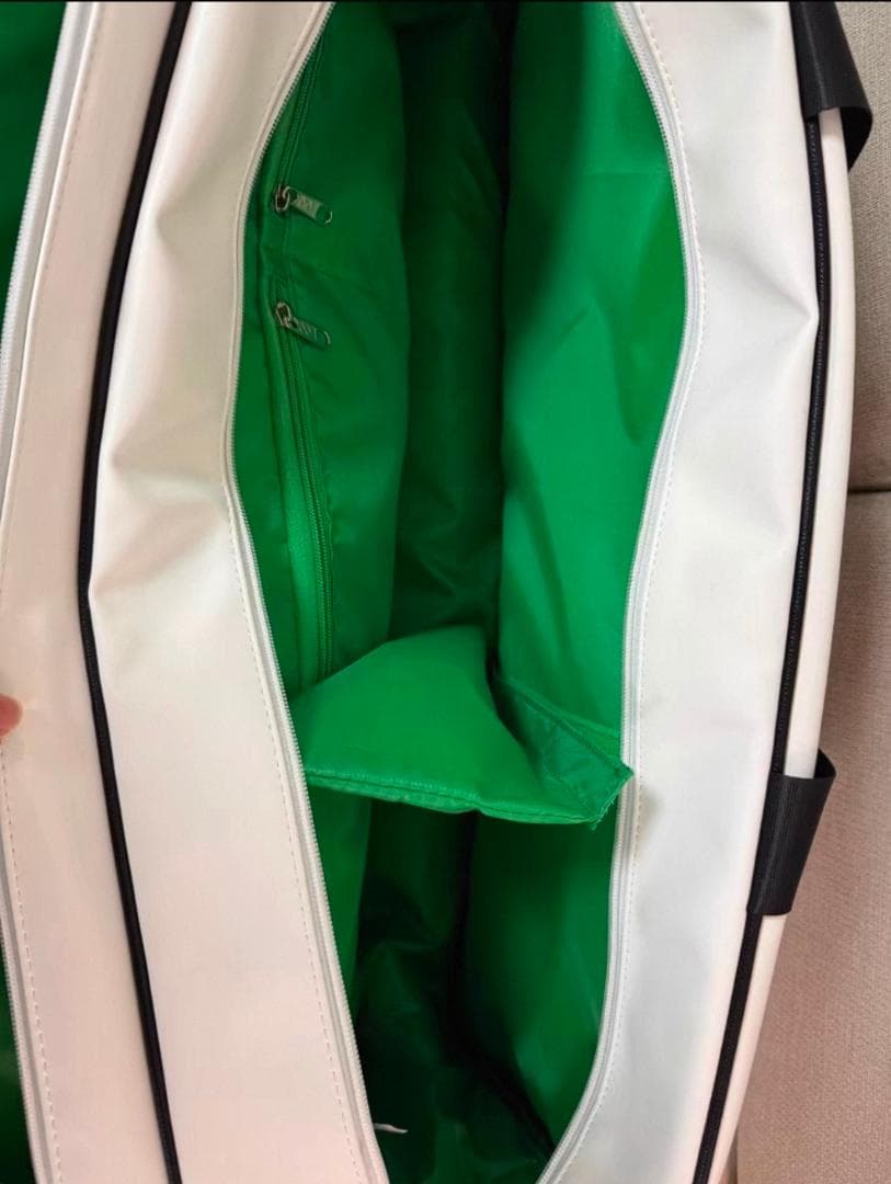 韓国YONEX 2段トーナメントバッグ 259BT006U