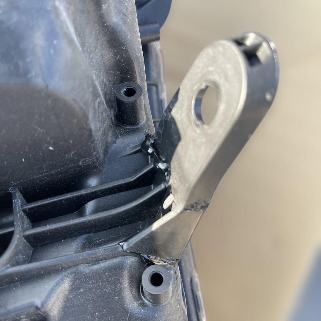 30アルファード左中古ヘッドライト　81185-V2230