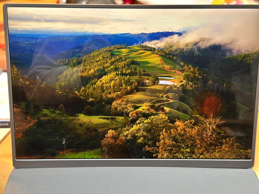 モバイルモニター 4k 13.4 インチ IGZOスクリーン