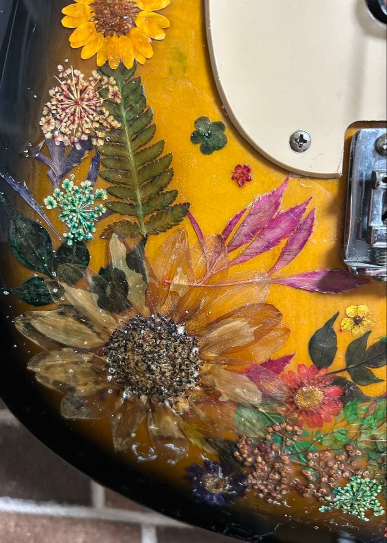 唯一無二‼︎スクワイヤー　ストラトキャスター　エレキギター