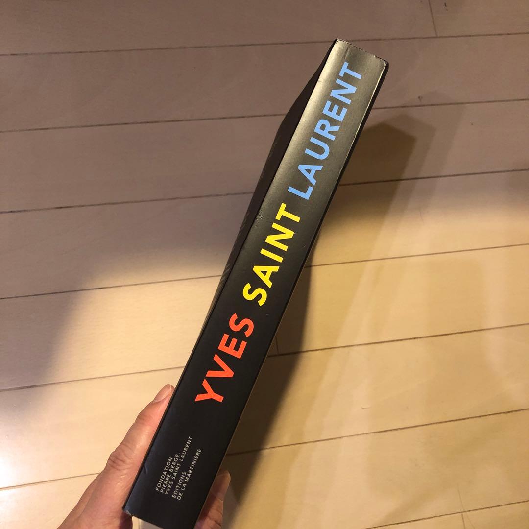 YVES SAINT-LAURENT イヴ・サンローラン回顧展図録　フランス語版