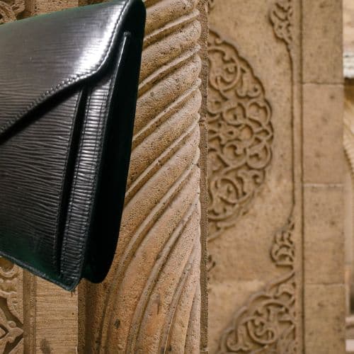 LOUIS VUITTON エピ　セカンドバッグポシェット　セリエ　ドラゴンヌ