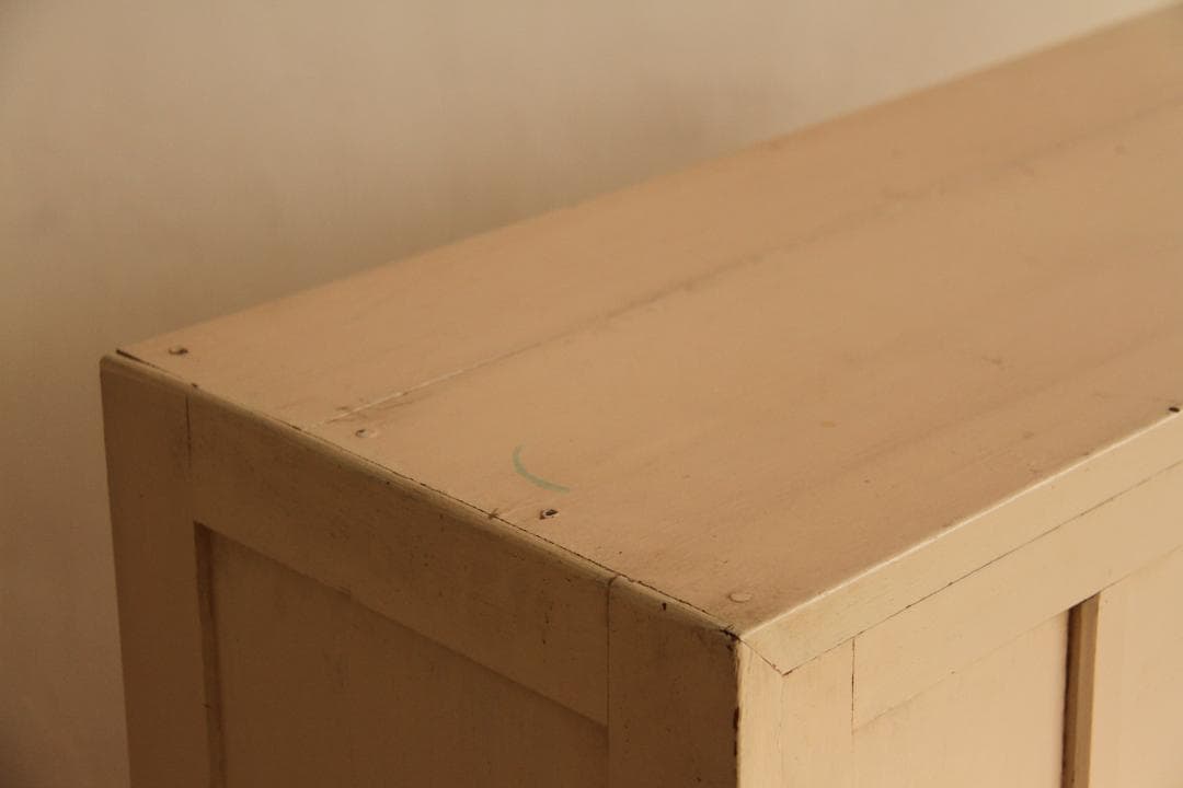 棚　キャビネット　木製　高さ82㎝　白　アンティーク　レトロ　古道具