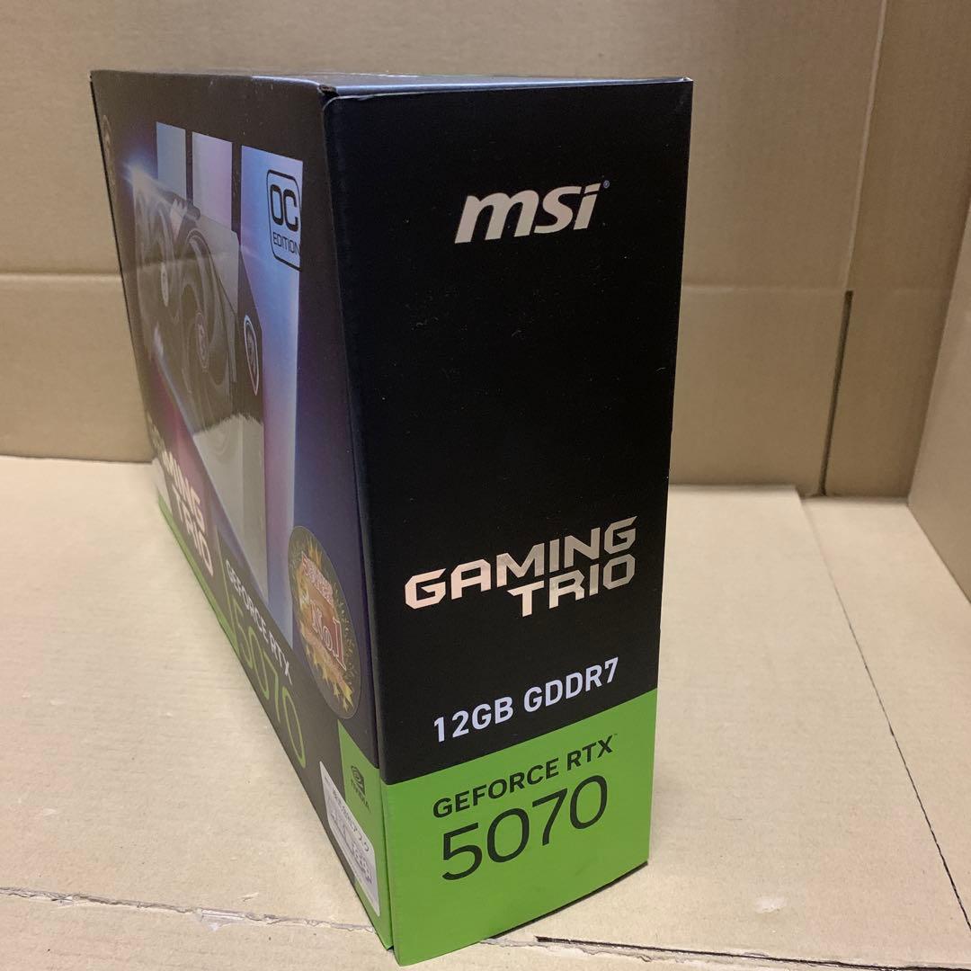 めい　新品　MSI RTX 5070 12G Gaming Trio OC