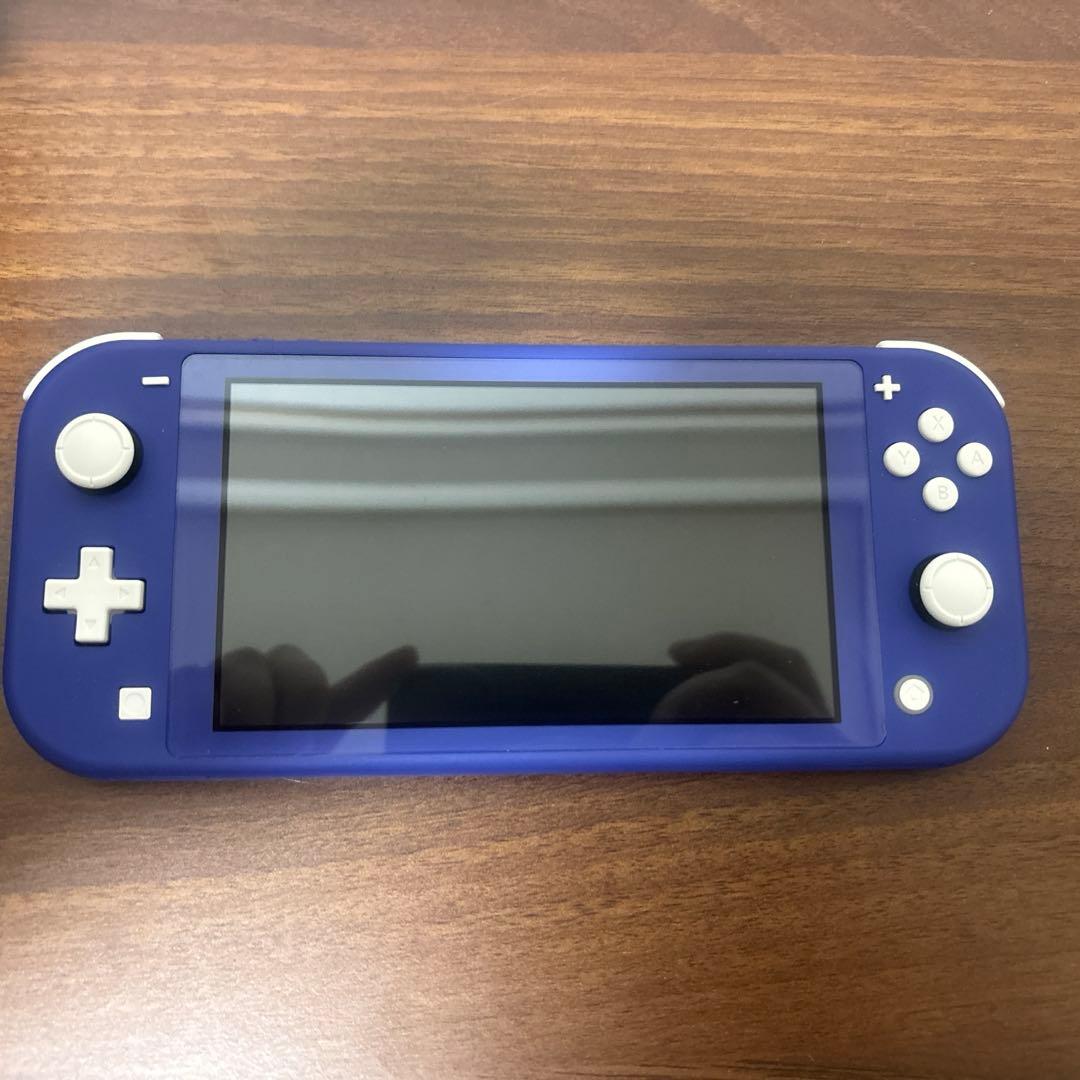 Nintendo Switch Light スイッチ ライト