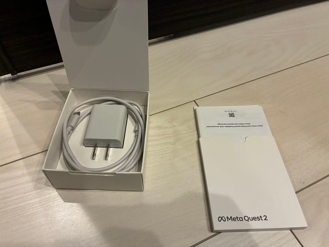   Quest 2 VRヘッドセット 128GB