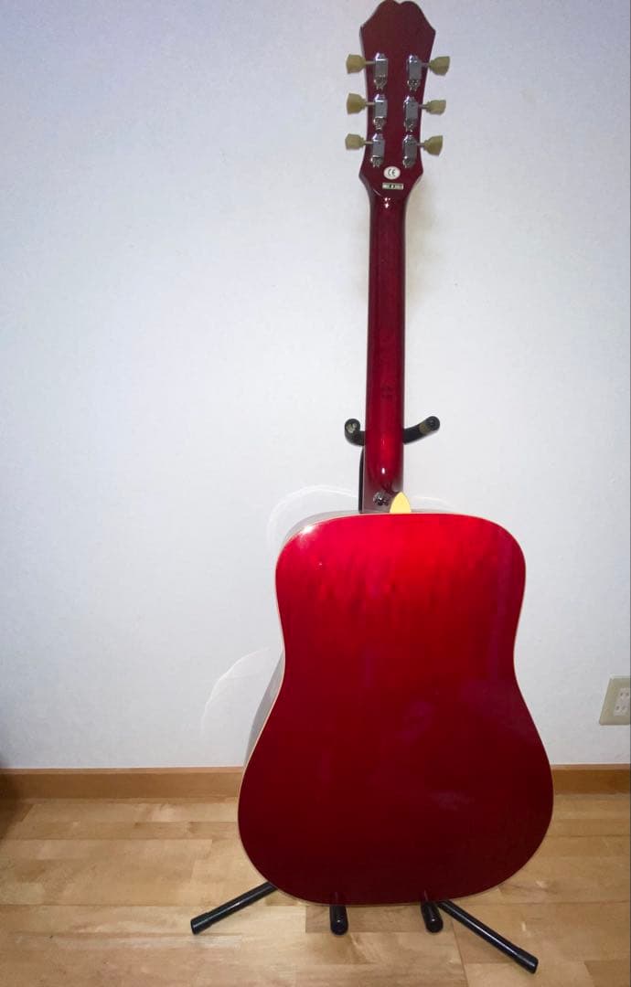 ほんり❣️美品Epiphone DOVE アコギター　ハードケース付