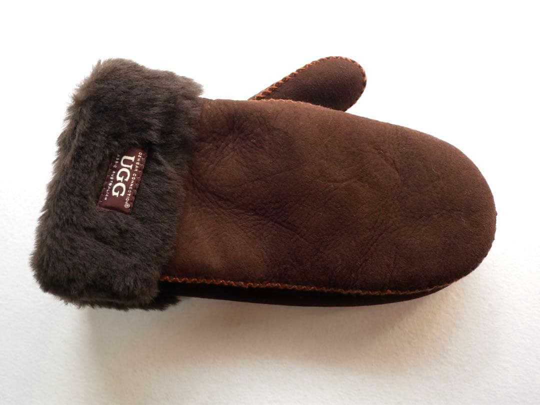 UGG アグ ミトン グローブ シープスキン チョコレート　サイズL