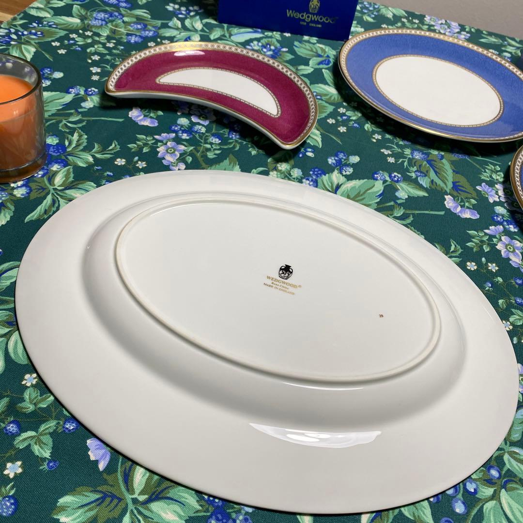 【新品未使用】ユーランダーパウダーシャグリーン　オーバルプレート