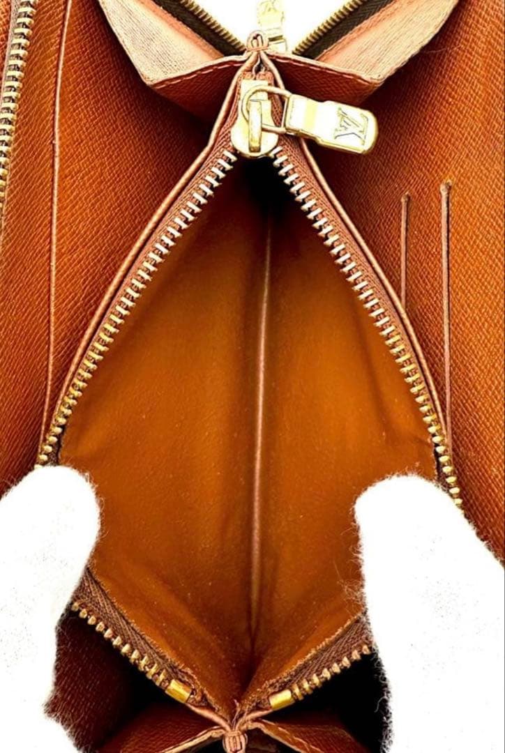 ルイ ヴィトンモノグラムジッピーウォレット長財布