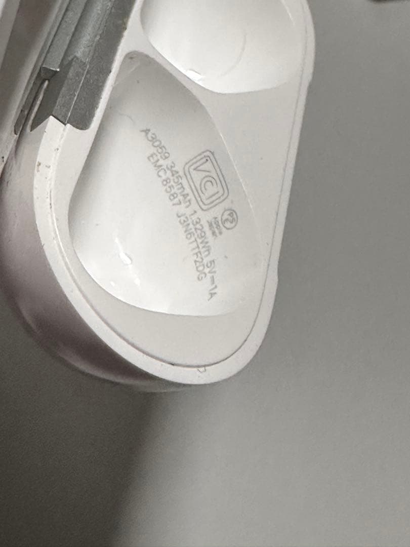 AirPods 4ワイヤレスイヤホン 本体