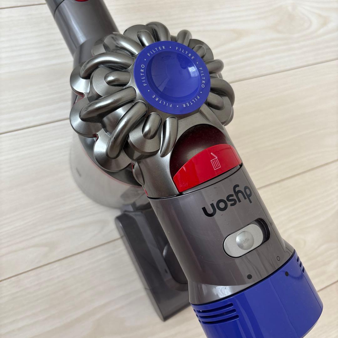 【本日限りタイムセール】dyson v7 slim 掃除機 コードレスクリーナー