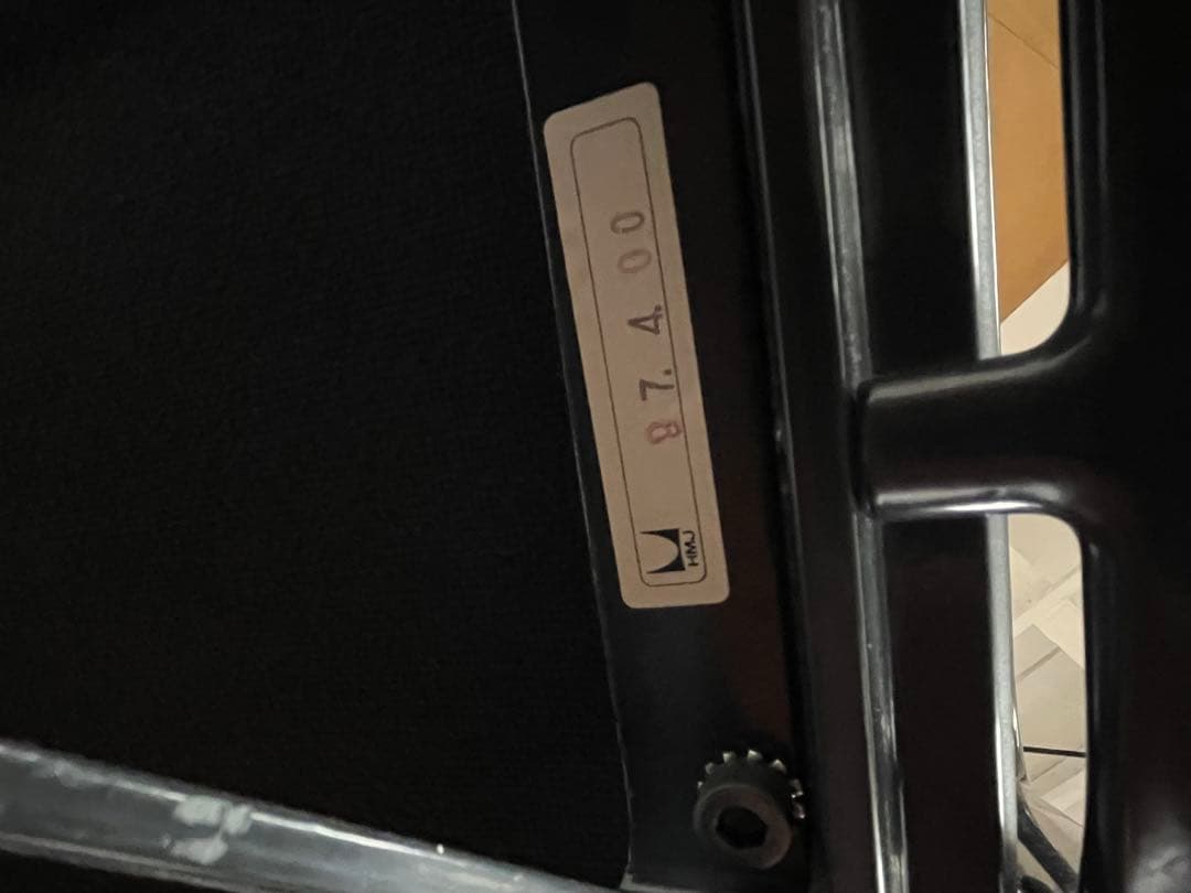 ハーマンミラー イームズ ソフトパッド チェア