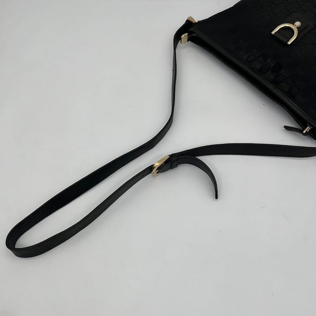 GUCCI ショルダーバッグ サコッシュ GGキャンバス アビーライン ブラック