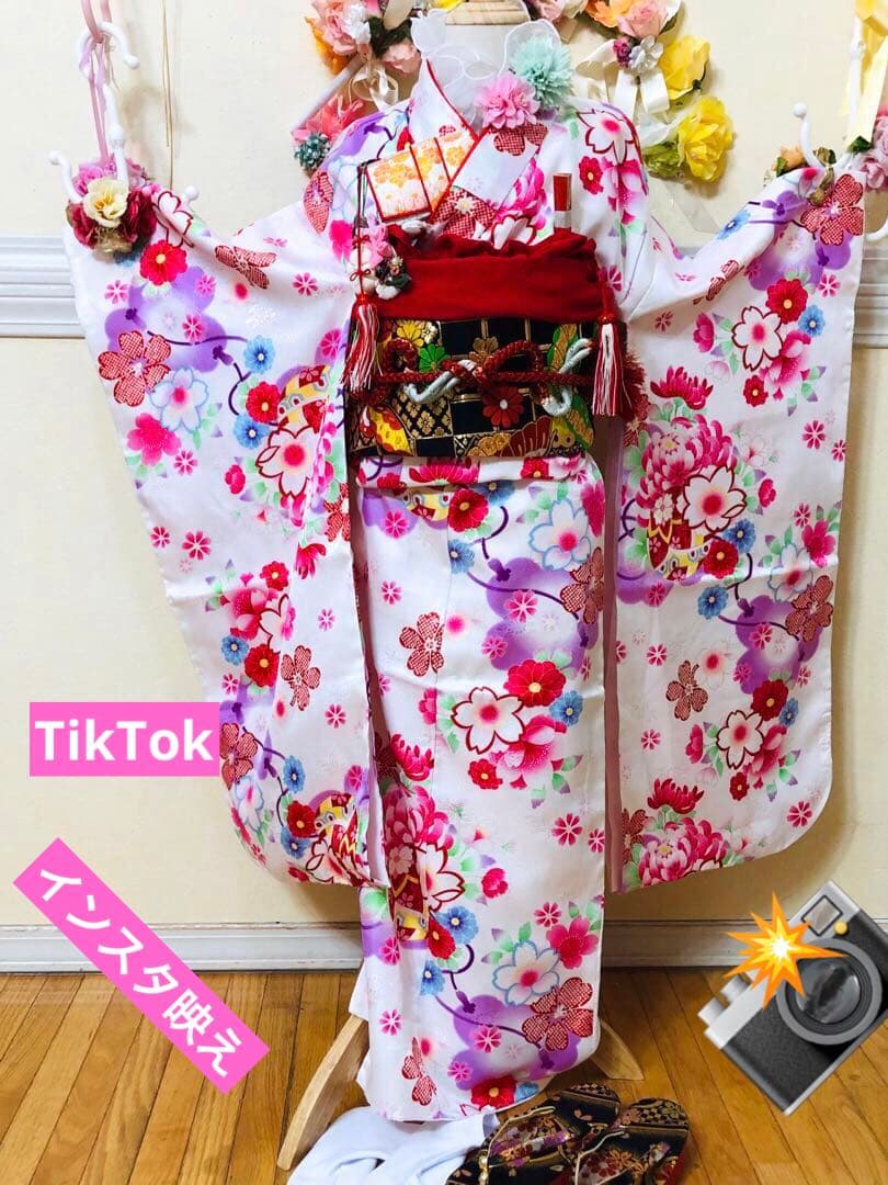 豪華白地7歳完全フルセット‼️着物長襦袢全通袋帯新品⭐︎手毬花金彩煌びやか際立つ逸品