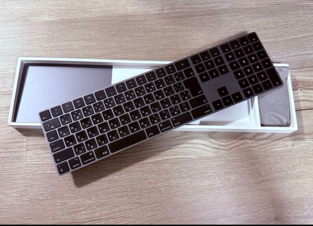 4TB SSD搭載27インチiMac Pro 2017 10コア64GBメモリ