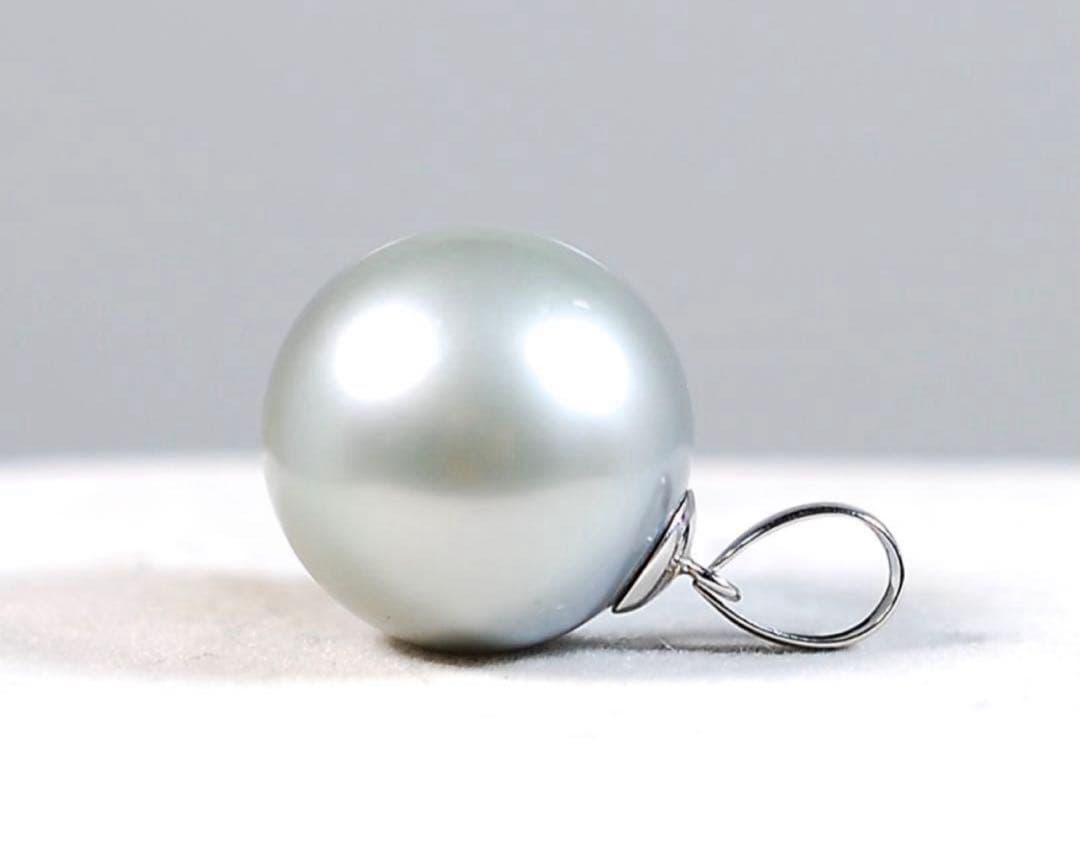 icachan様用！！【至高の特大☆】南洋白蝶真珠　pt850 パール　トップ