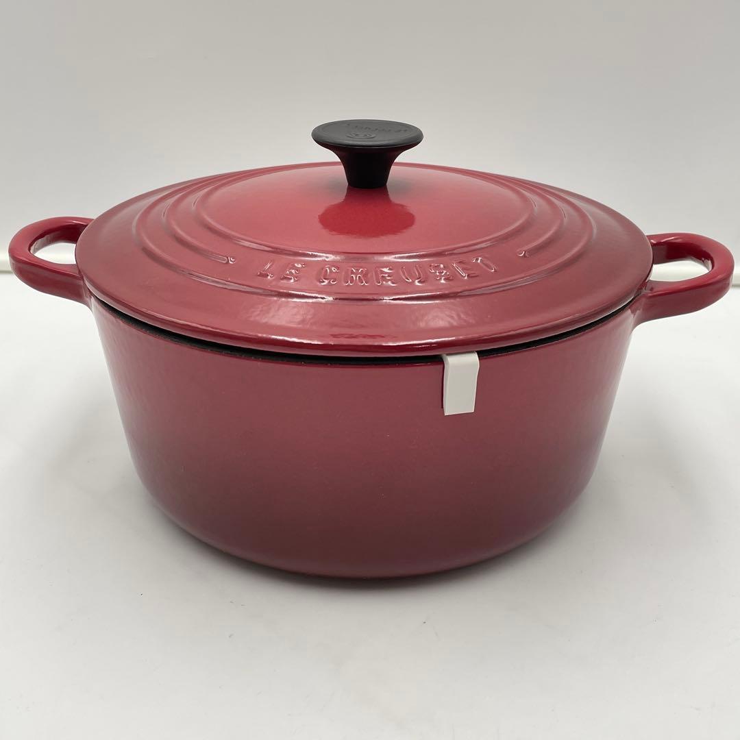 極美品　ルクルーゼ ココット ロンド　22cm バーガンディ　廃盤色