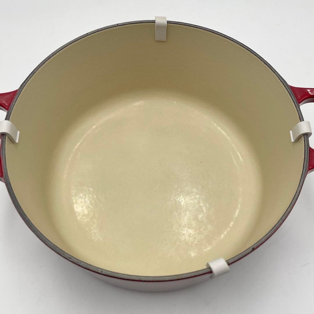 極美品　ルクルーゼ ココット ロンド　22cm バーガンディ　廃盤色