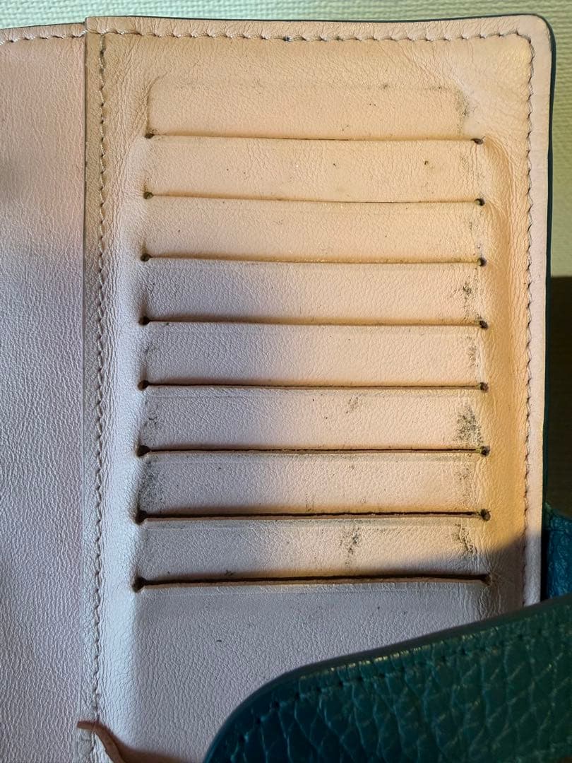 【値下げ不可】ルイヴィトン　LV ヴェルティカル ウォレット　グリーン　長財布