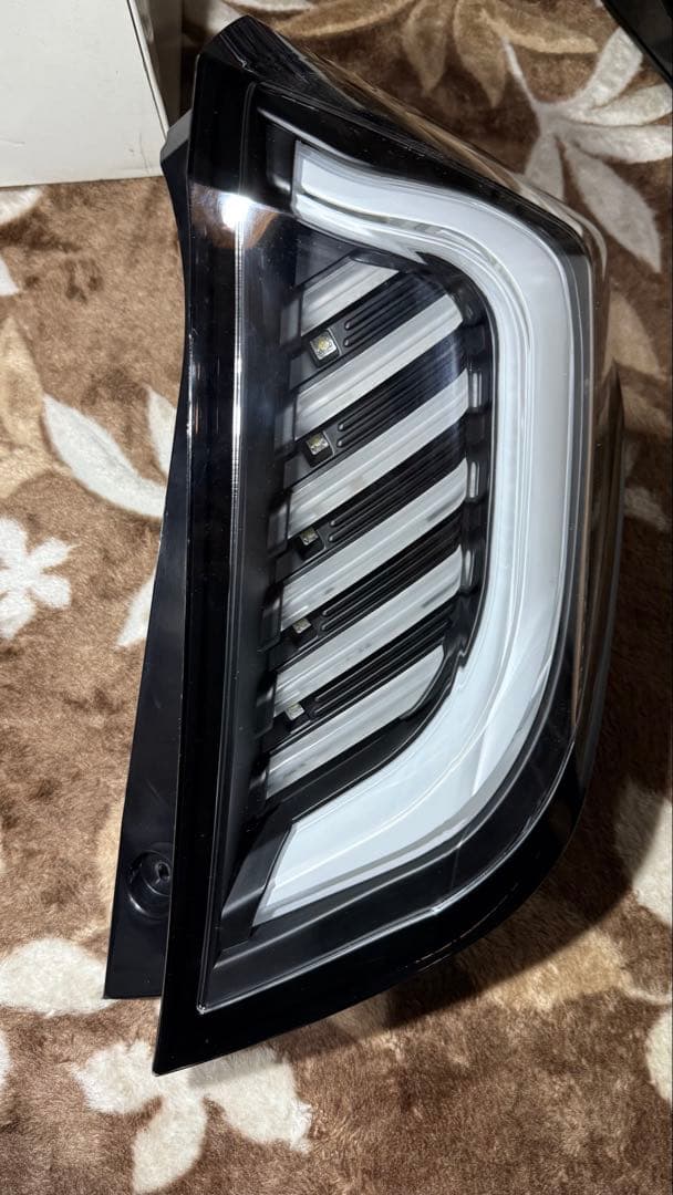 ホンダ フィット GK GP テールランプ1式 Revier 流星バージョン