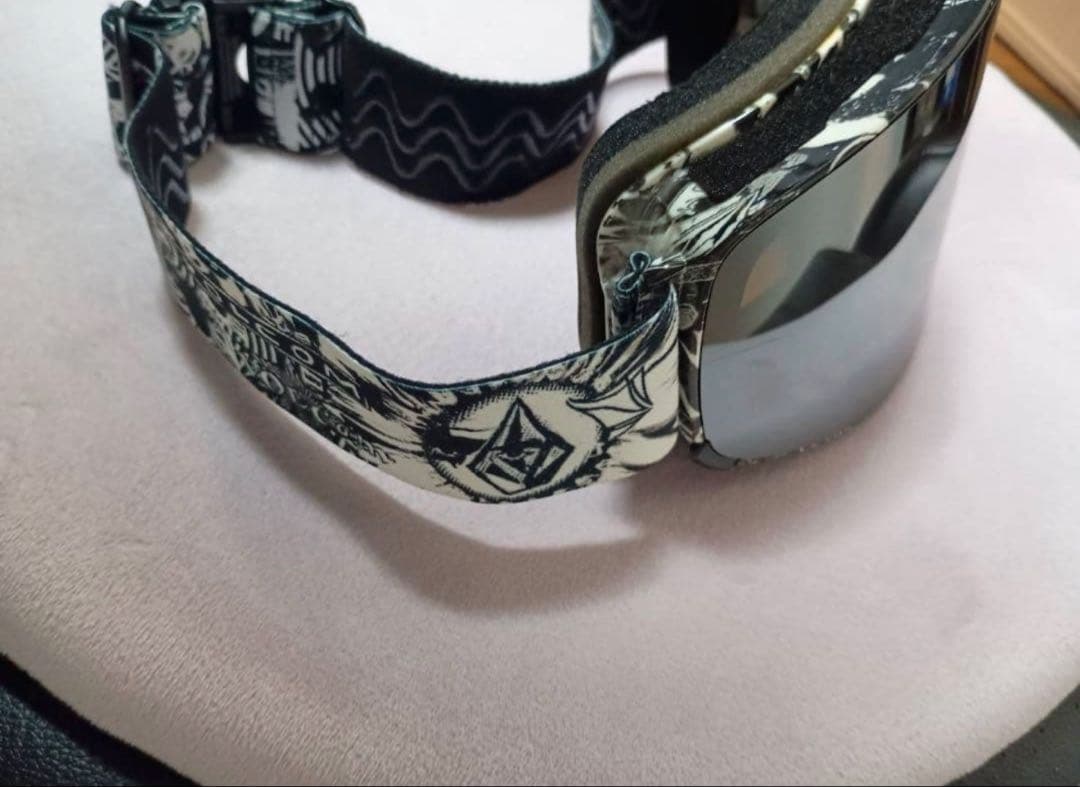 VOLCOM ODYSSEY ゴーグル　ミラーレンズ　イエローレンズ付