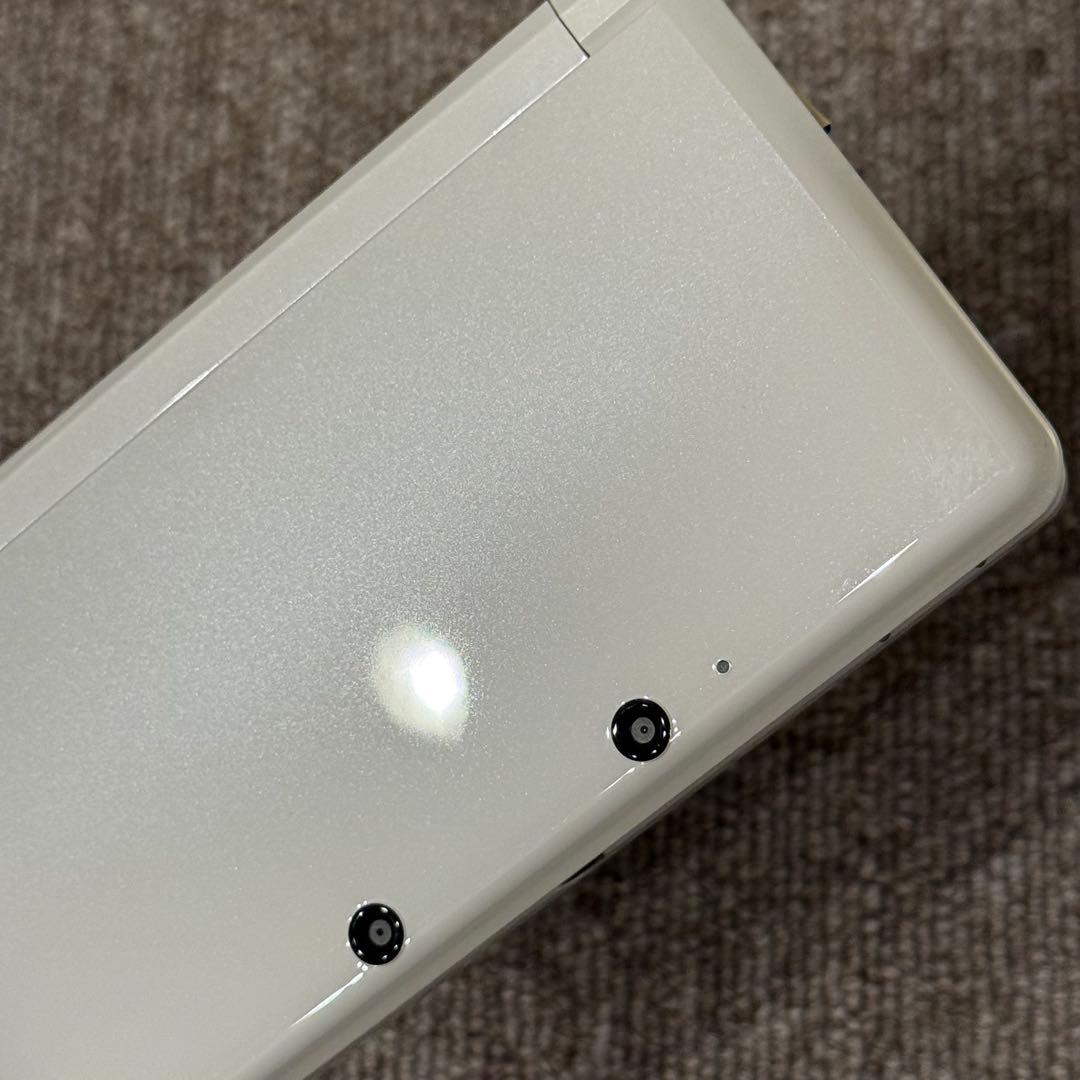 【ほぼ未使用】ニンテンドー3DS アイスホワイト