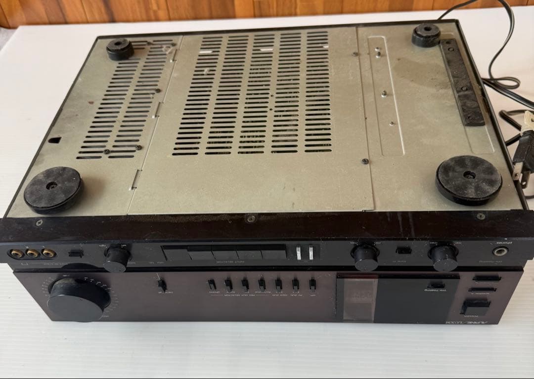 イサオ ALPINE /LUXMAN LV-105(a12)