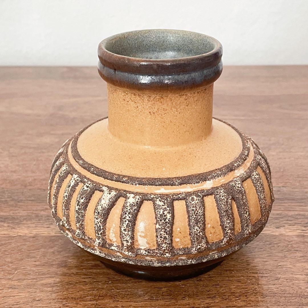 【東ドイツ Strehlaの花瓶】ミッドセンチュリー Fat lava 300