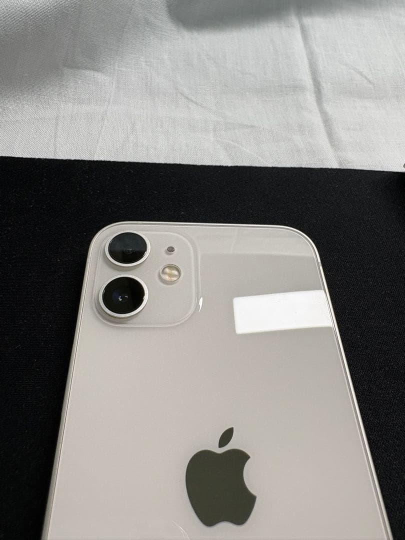 【バッテリー100%】 iPhone12 mini ホワイト 【SIMフリー】