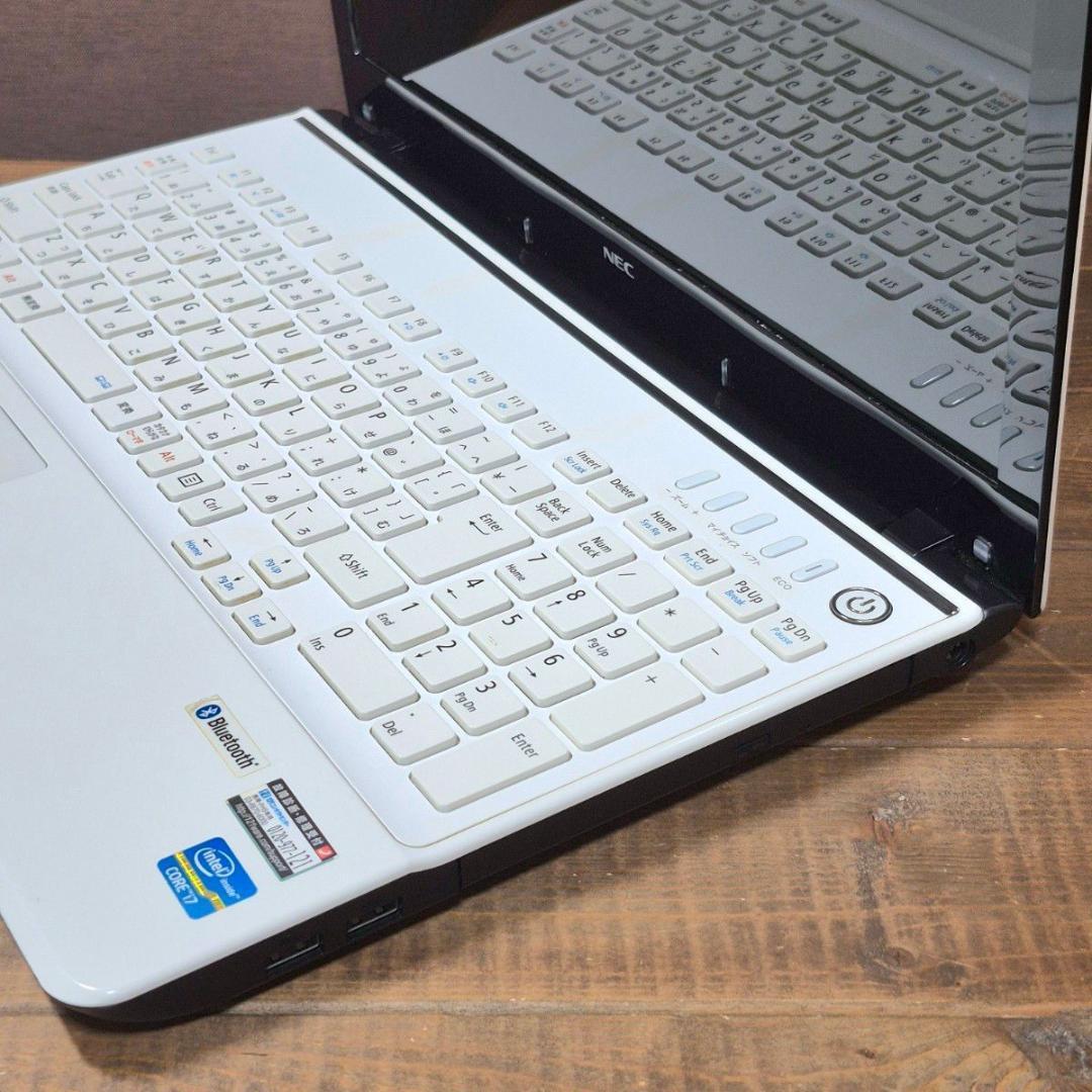 爆速快適！Windows11 薄型ノートパソコン i7 16GB SSD 167