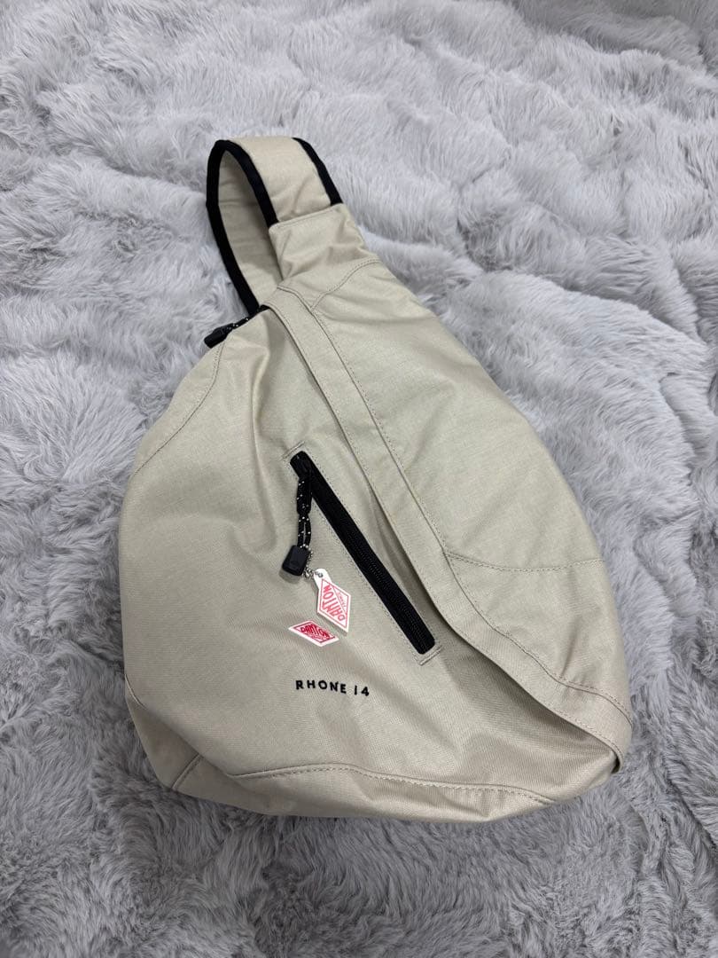 ダントン　コーデュラキャンバスワンショルダーバッグ　オイスターホワイト