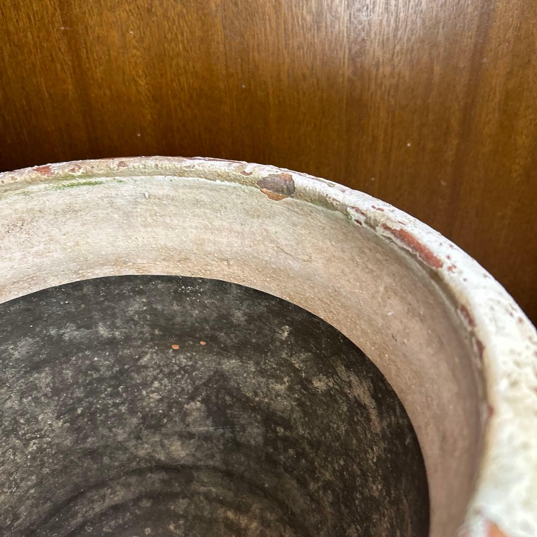 貴重 クラシックなレリーフラウンドポット W28cm淡いベージュ＆ブラウン穴有り