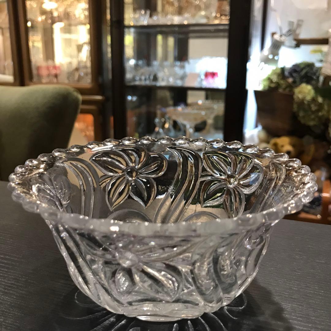 可愛らしい♡稀少★オールドサンルイSaint Louisクリスタルボウル★スミレ