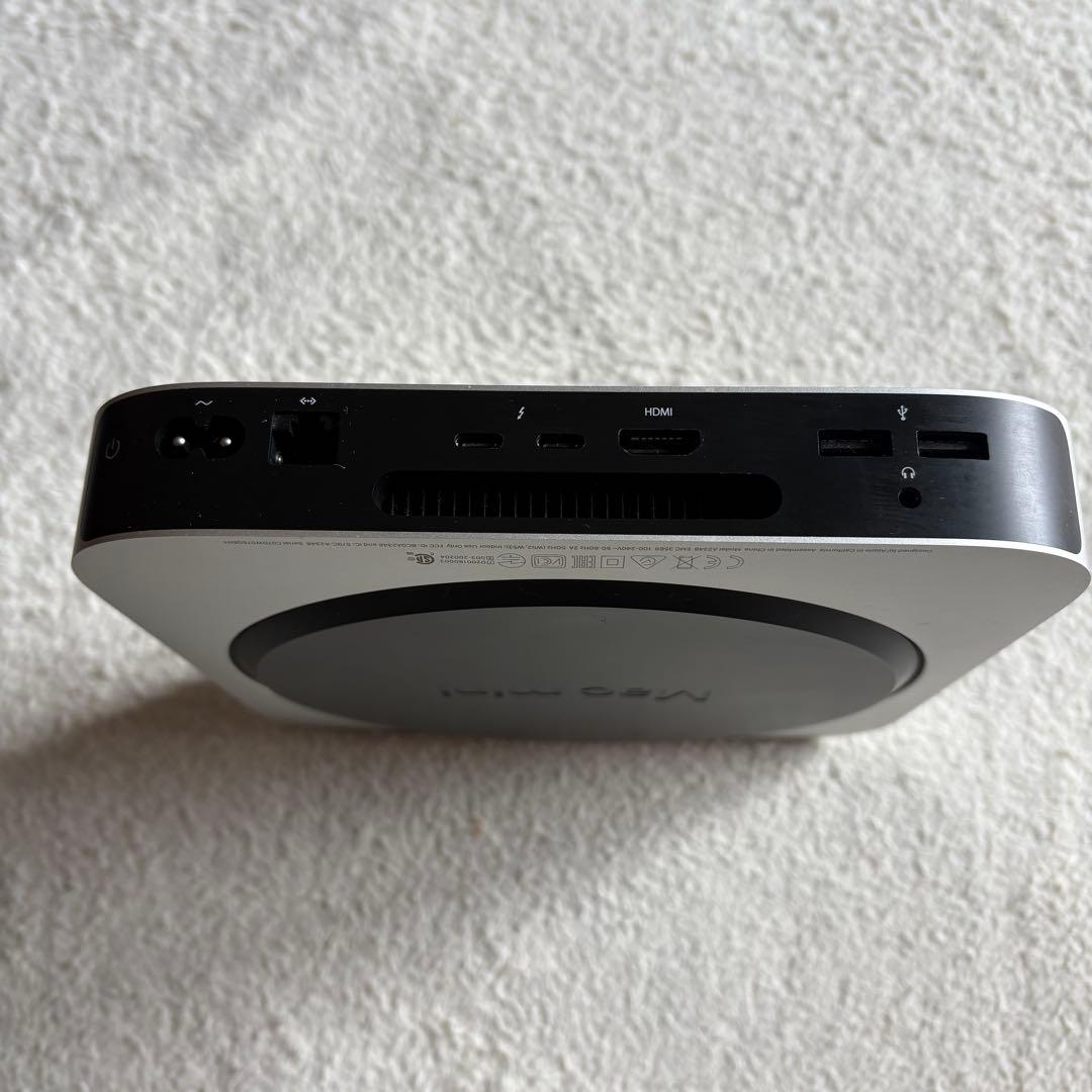 Apple Mac mini 本体 + マウス + キーボード