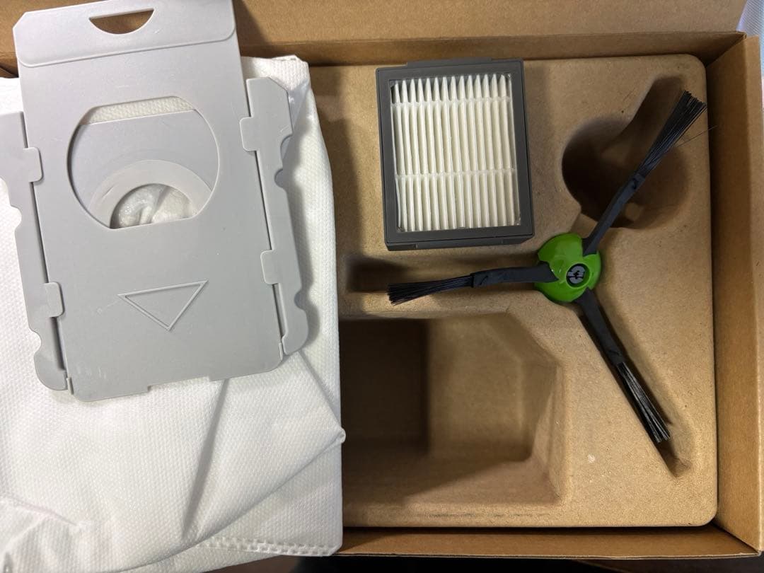 iRobot Roomba j7+ロボット掃除機 クリーンベース付き