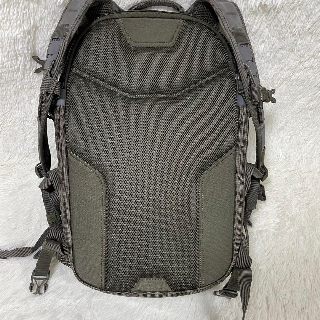 極美品✨5.11タクティカル　バックパック　リュック　ミリタリー　防水　完売品