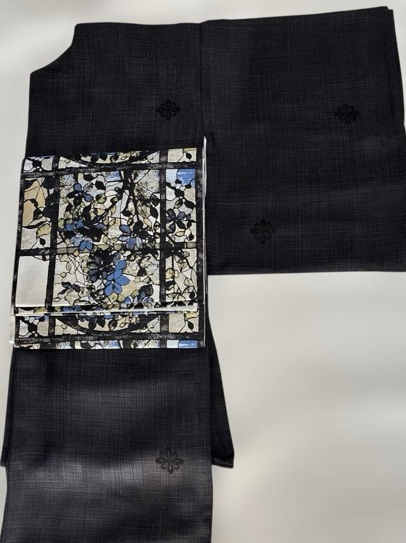 斉藤上太郎　舞花文　墨黒