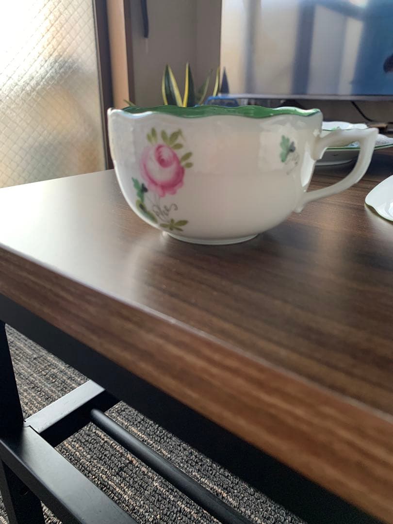 【値下げ可】HEREND ウィーンの薔薇　プレート5枚&カップアンドソーサー5客