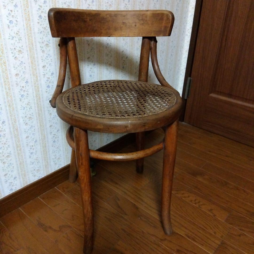 秋田木工製　古い椅子　　ヴィンテージ　曲木　古家具