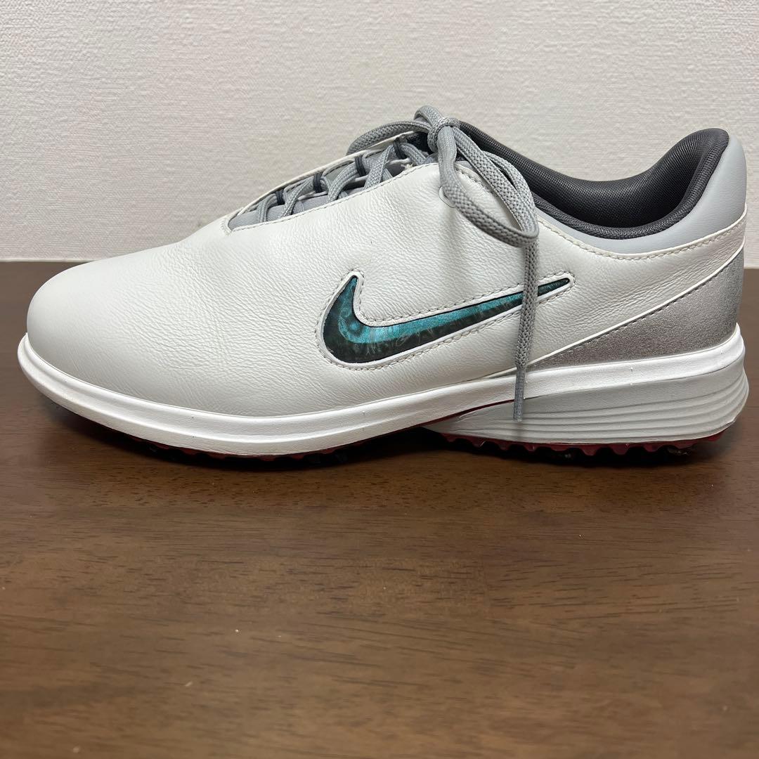 （美品）ナイキ NIKE ゴルフシューズ ビクトリー ツアー 4