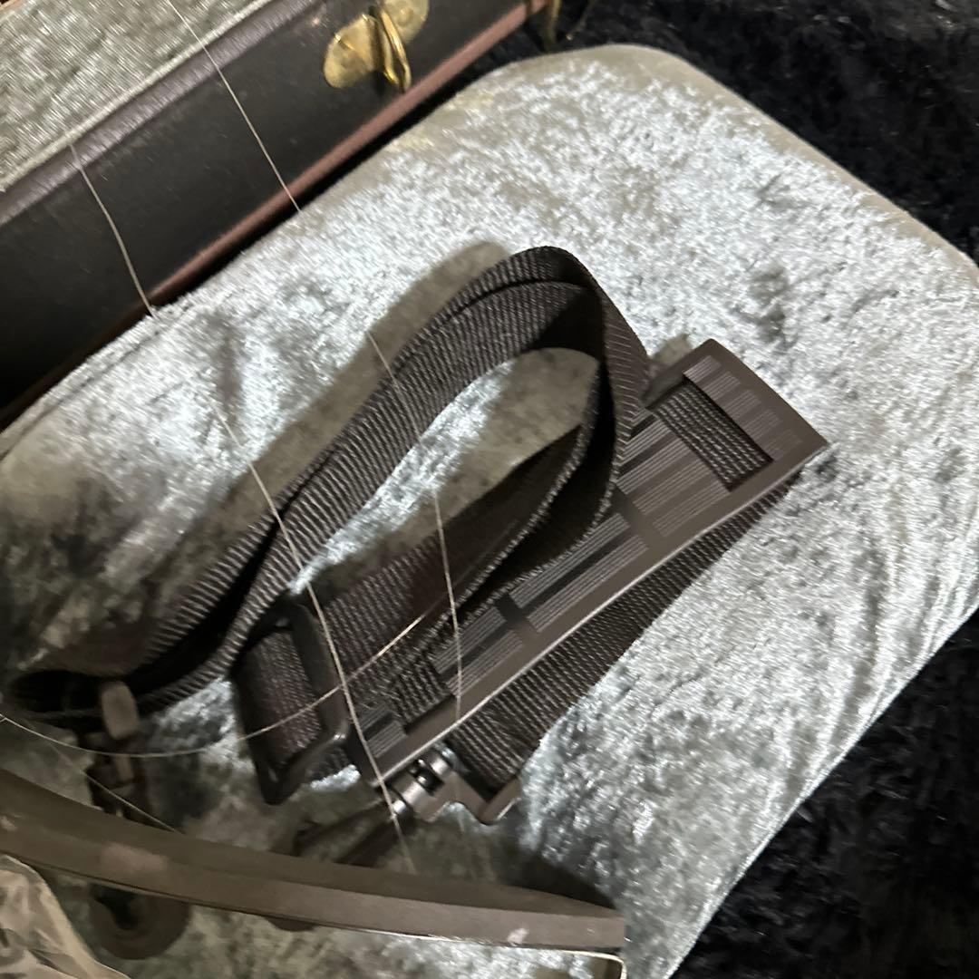 レア Fender FV-3 エレキバイオリン 専用ケース等 付属品多数 弦楽器