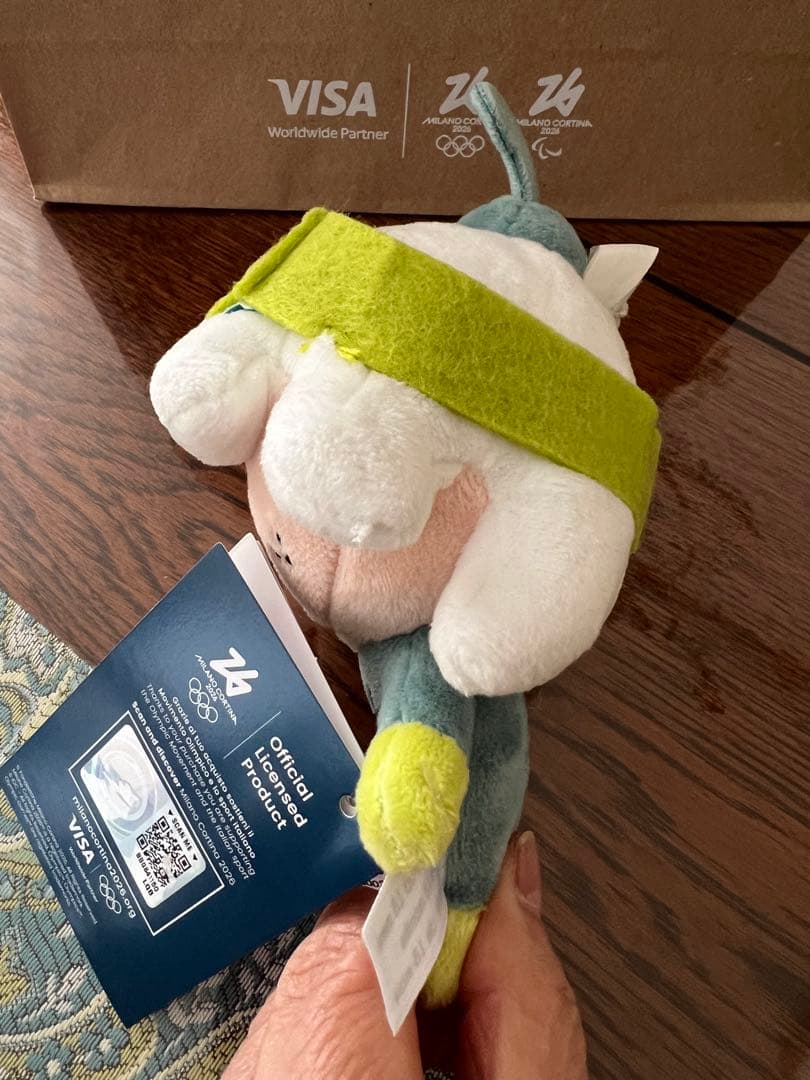 ミラノオリンピック　公式ショップ　キーリング付マスコット　「ティナのお友達」