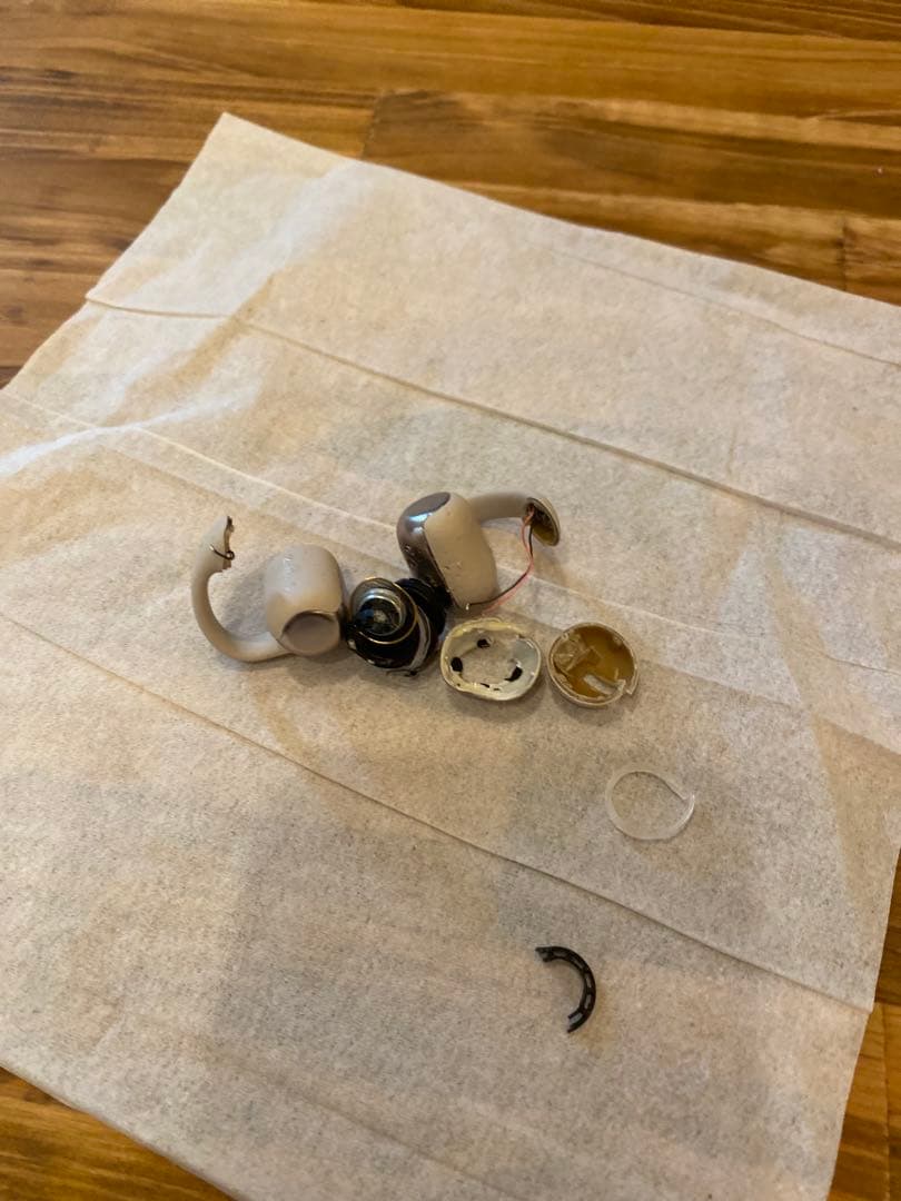 【ほぼ未使用】Shokz OpenDots ONE ケースのみ　グレー シルバー